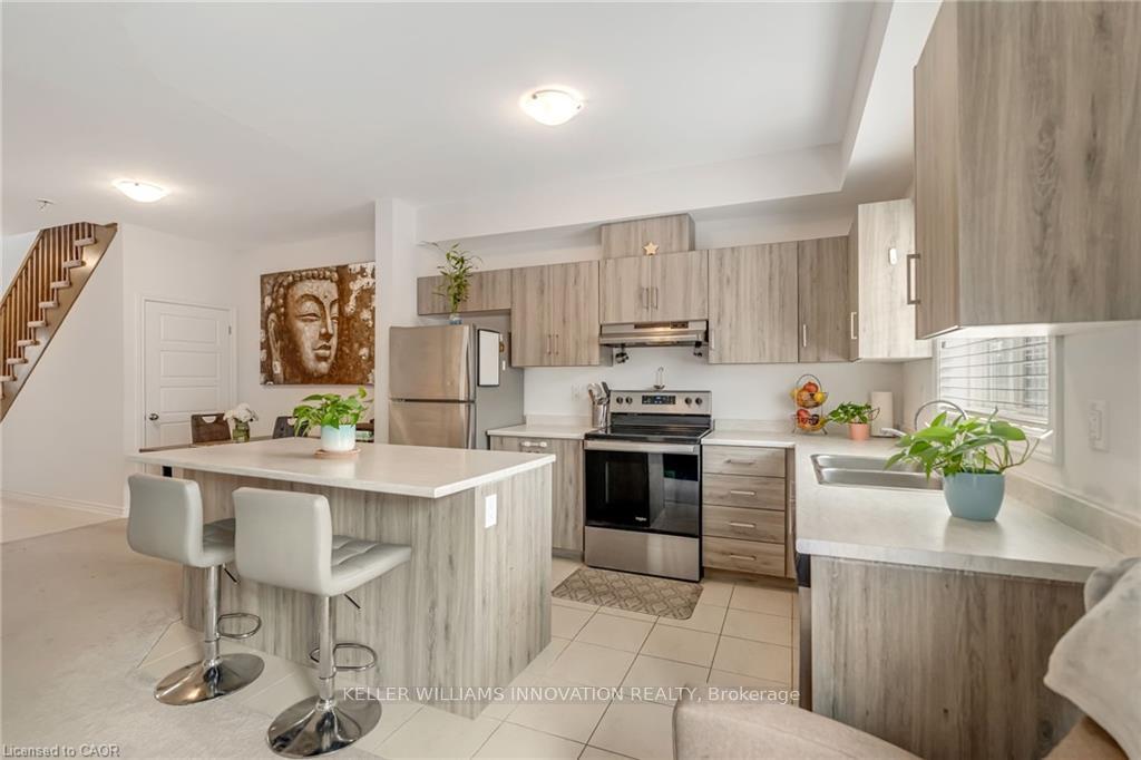 Photo 17 of 38 Dewberry Drive, Kitchener — HOMEH