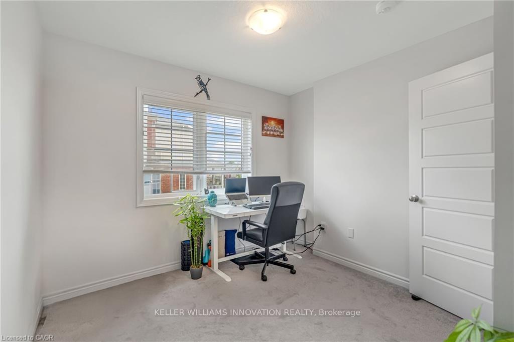 Photo 26 of 38 Dewberry Drive, Kitchener — HOMEH