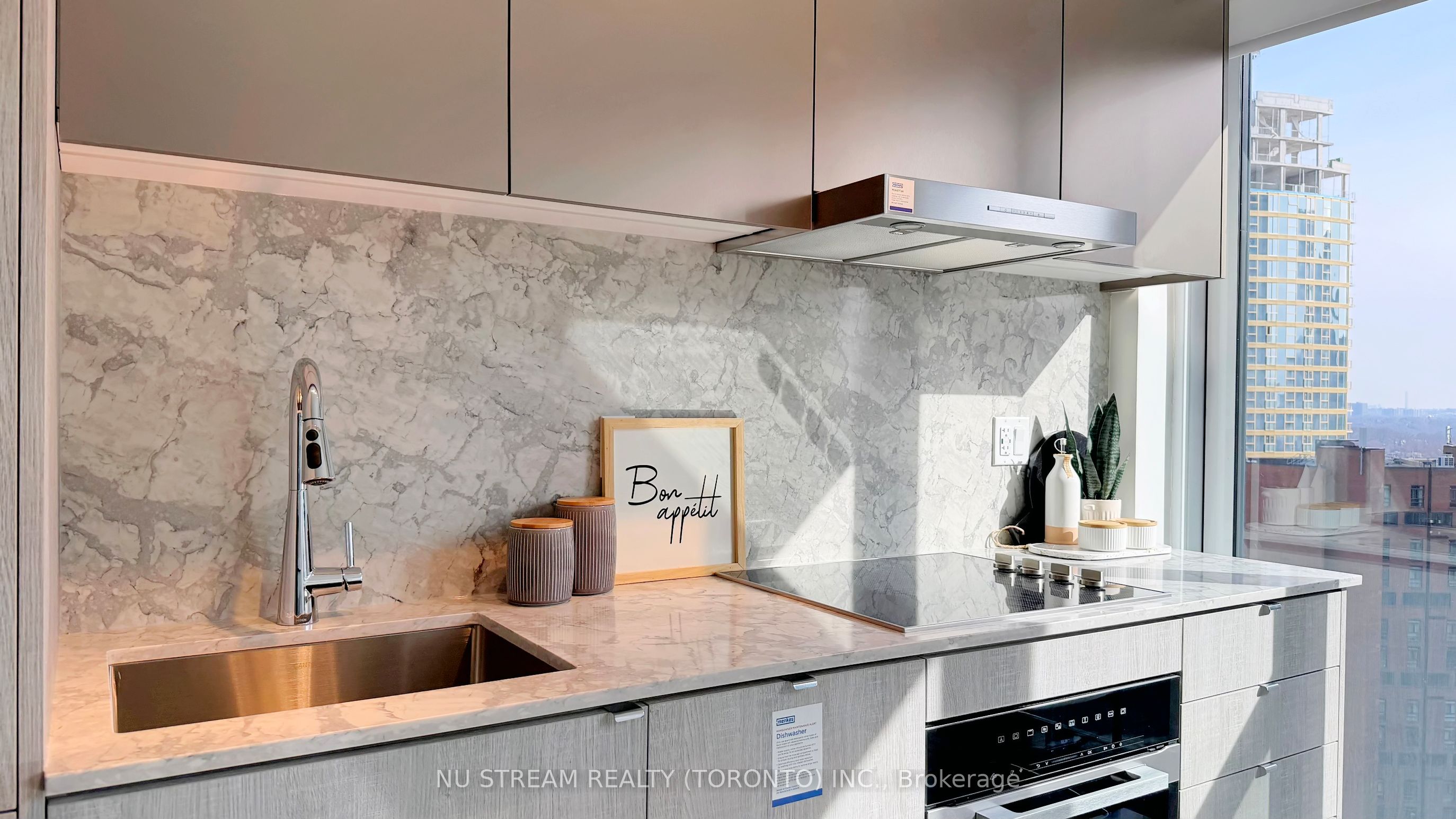 Photo 27 of Unit 2011, 771 Yonge Street, Toronto, Rosedale-Moore Park — HOMEH