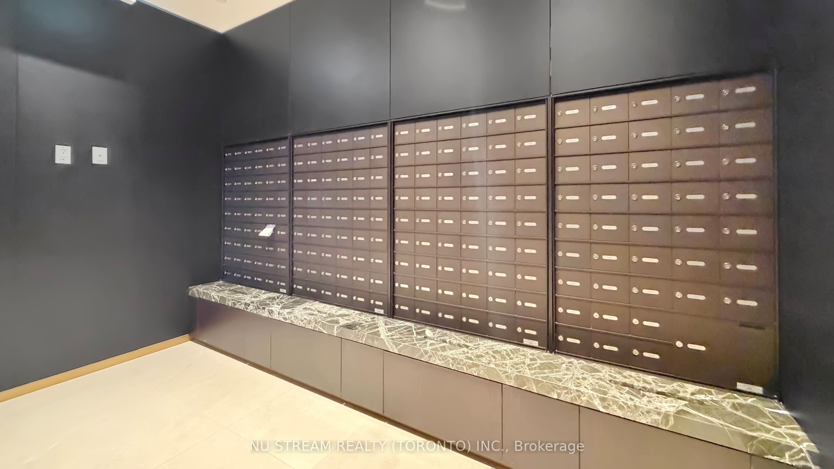 Photo 13 of Unit 2011, 771 Yonge Street, Toronto, Rosedale-Moore Park — HOMEH