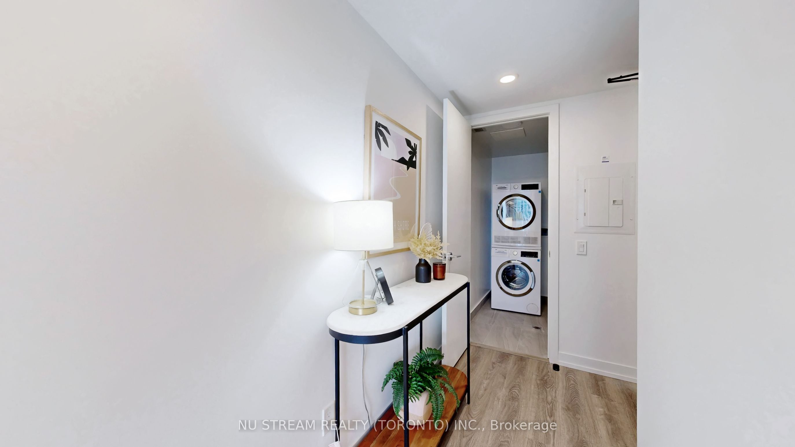 Photo 37 of Unit 2011, 771 Yonge Street, Toronto, Rosedale-Moore Park — HOMEH