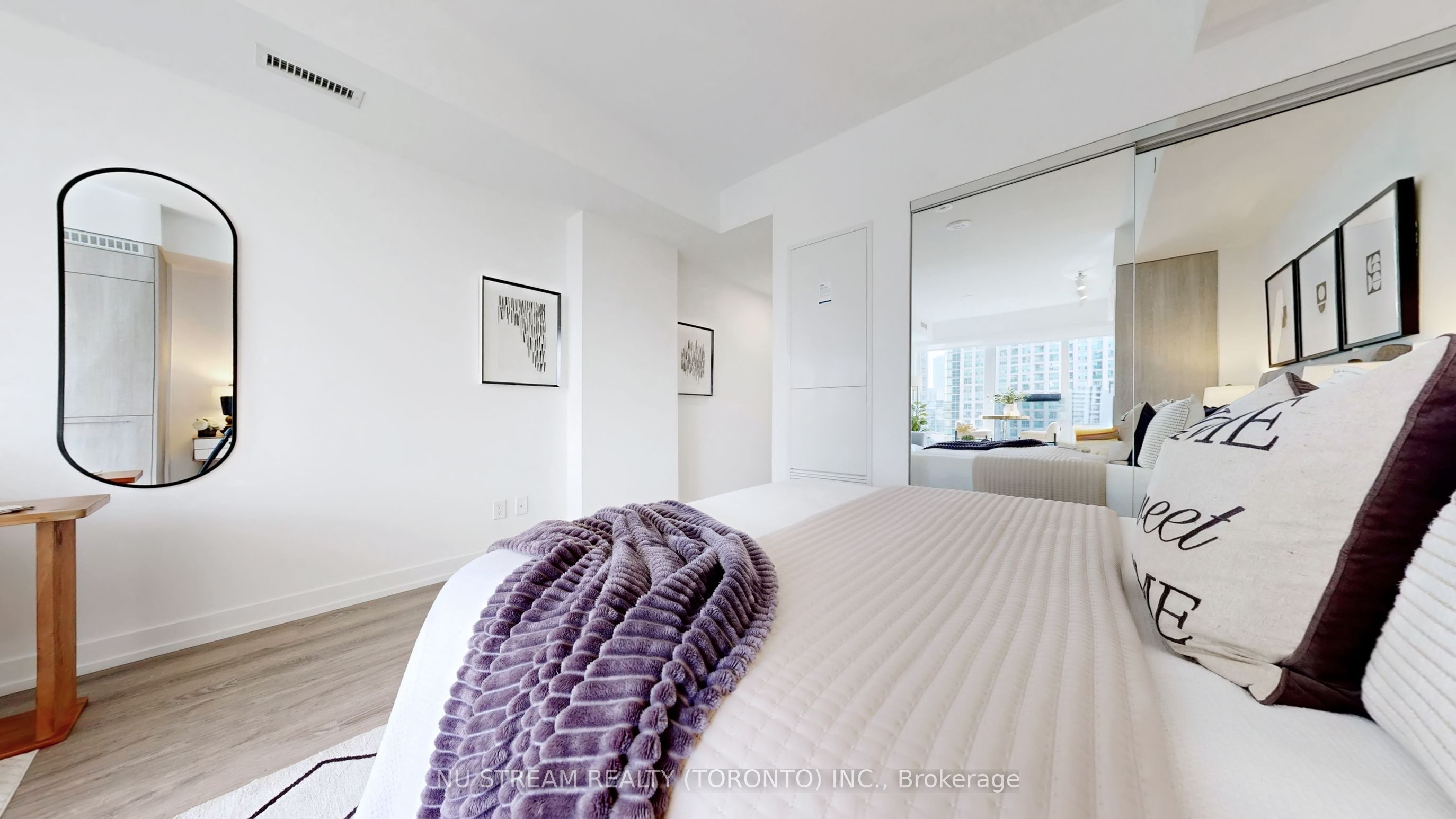 Photo 31 of Unit 2011, 771 Yonge Street, Toronto, Rosedale-Moore Park — HOMEH