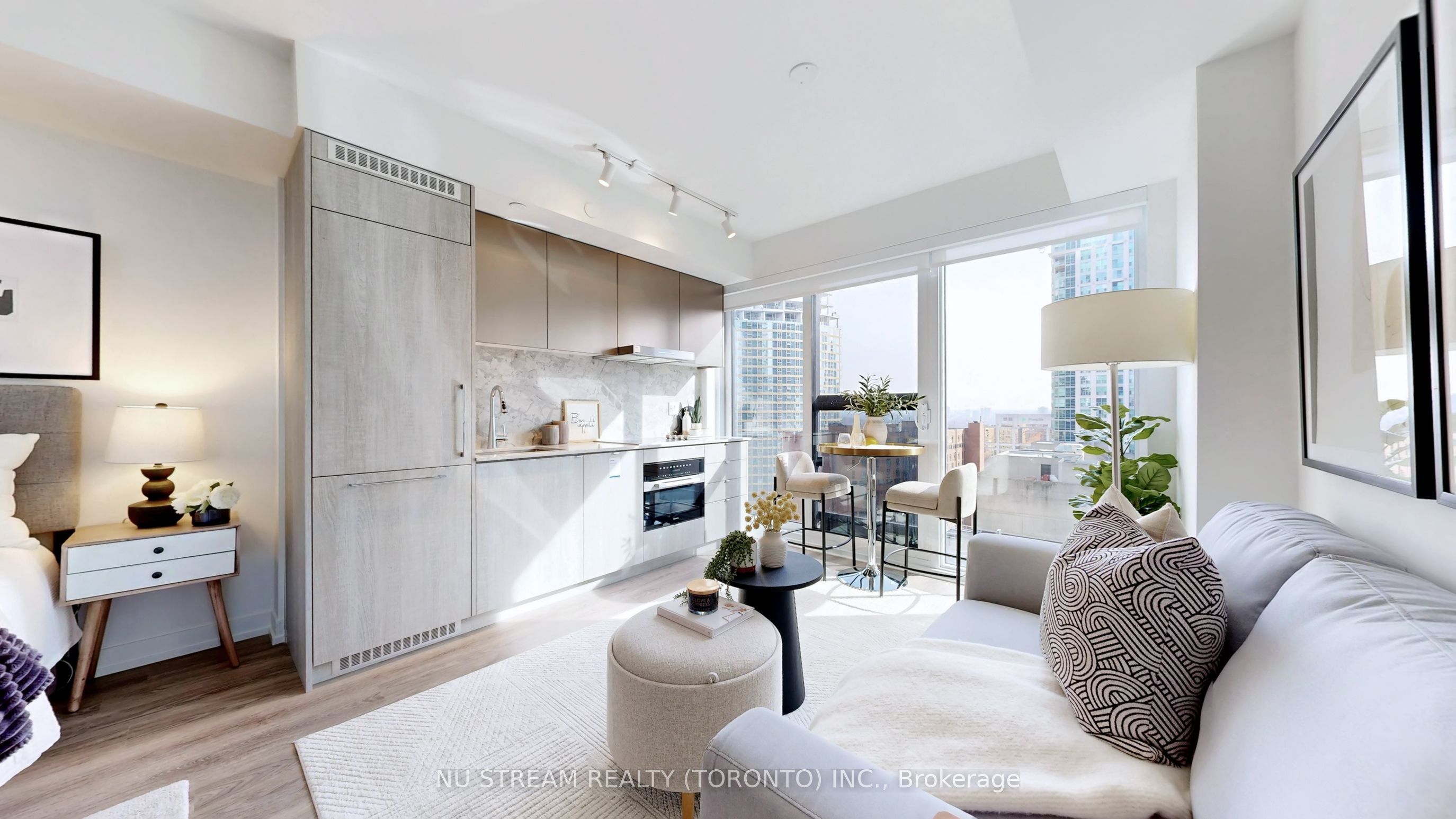 Photo 20 of Unit 2011, 771 Yonge Street, Toronto, Rosedale-Moore Park — HOMEH