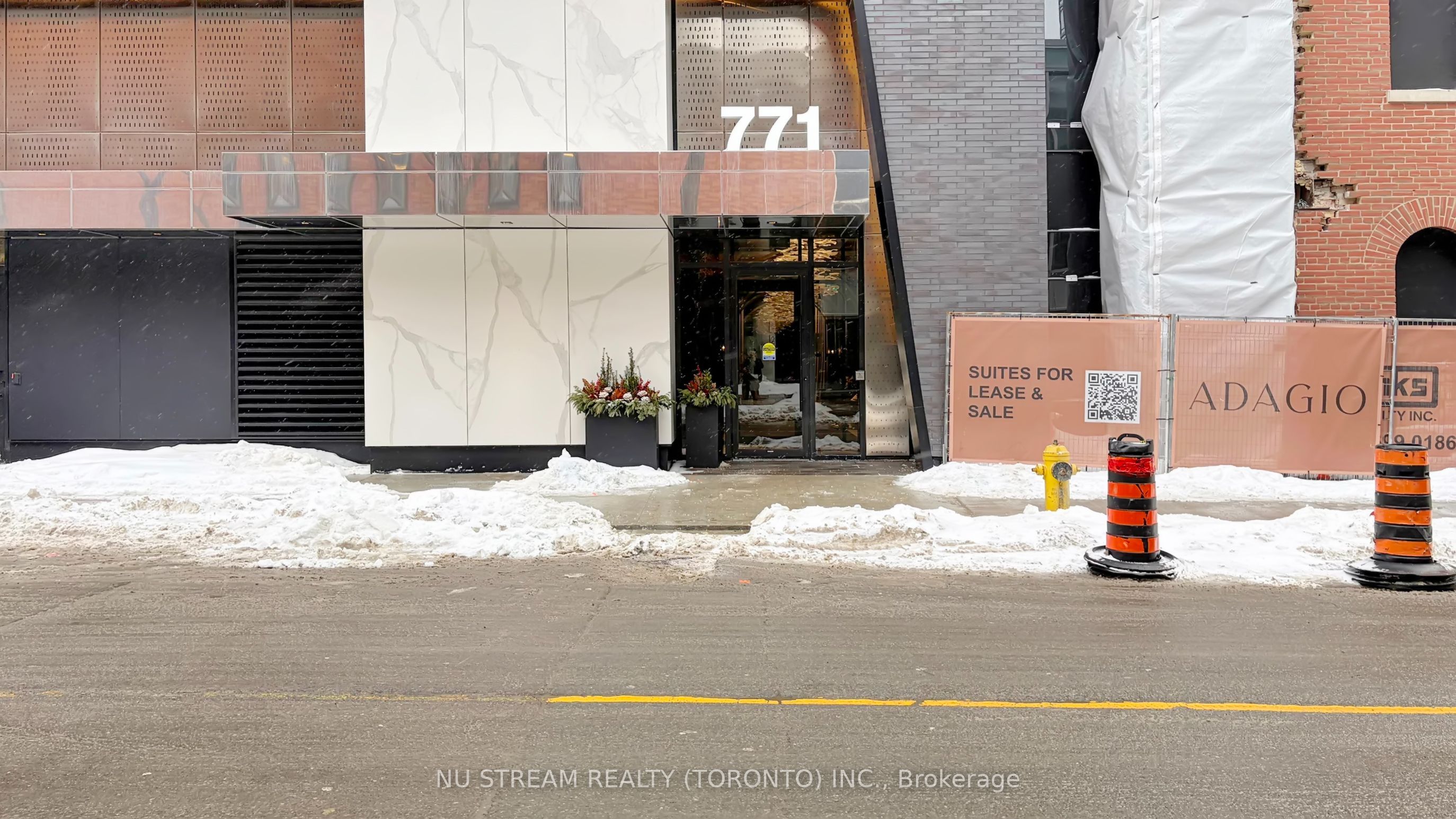Photo 4 of Unit 2011, 771 Yonge Street, Toronto, Rosedale-Moore Park — HOMEH