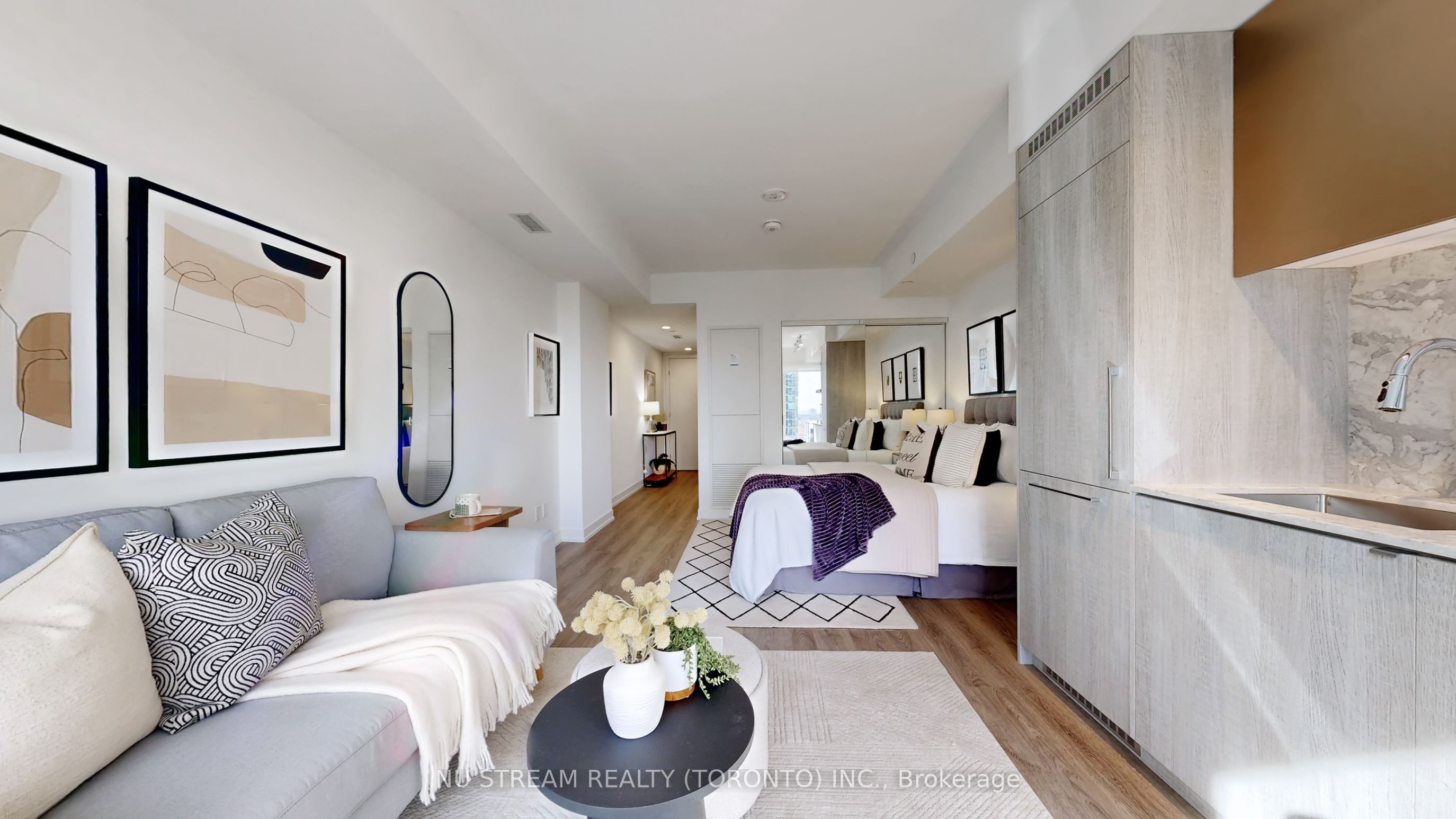 Photo 23 of Unit 2011, 771 Yonge Street, Toronto, Rosedale-Moore Park — HOMEH