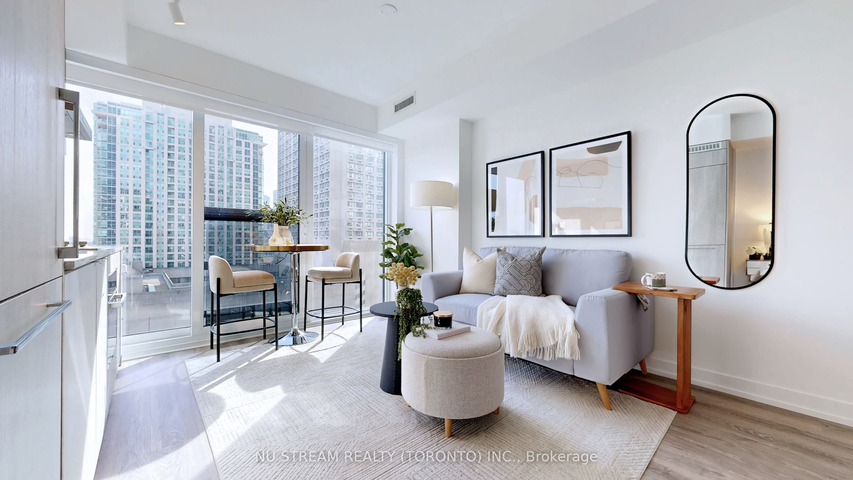 Photo 18 of Unit 2011, 771 Yonge Street, Toronto, Rosedale-Moore Park — HOMEH