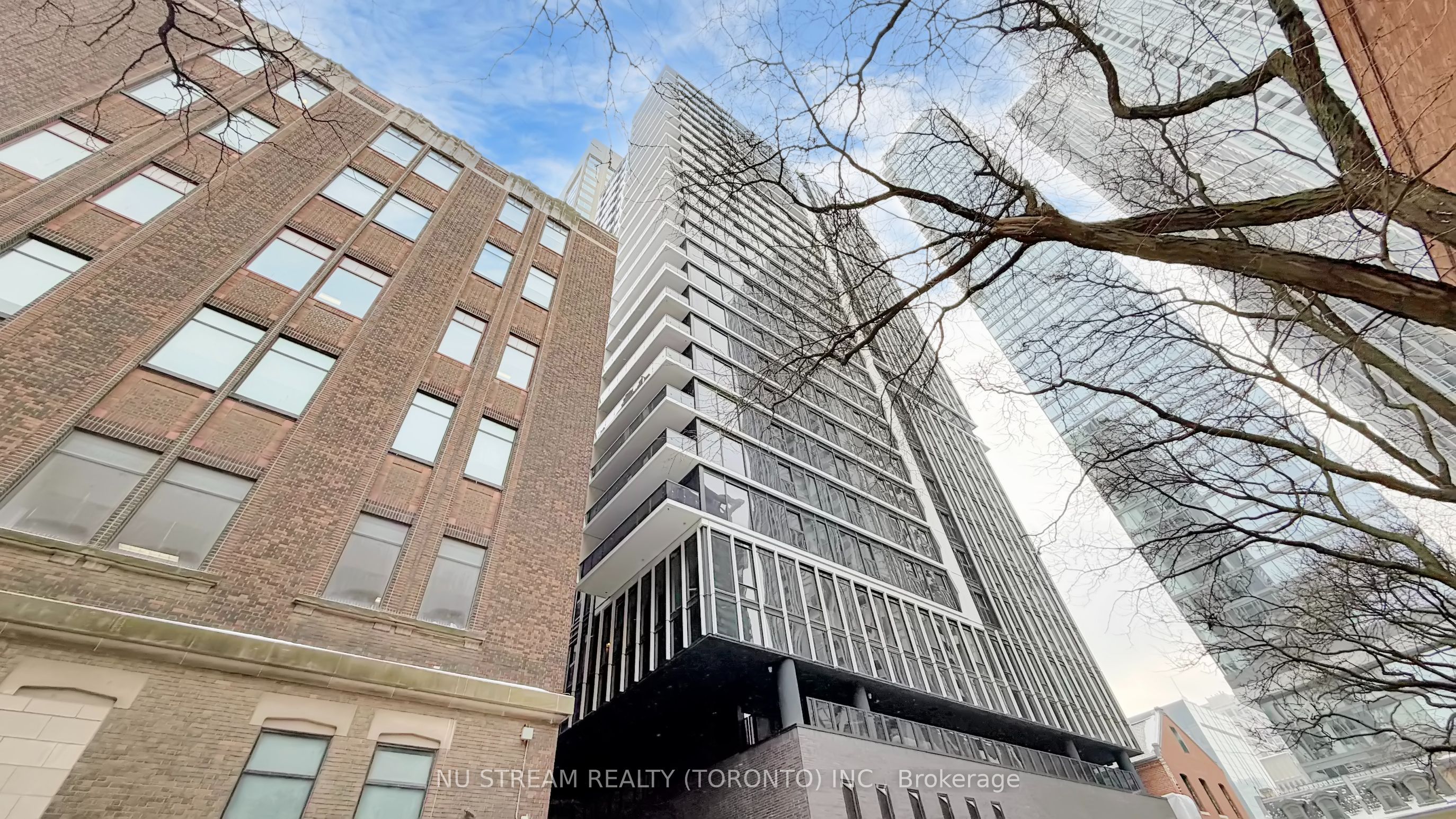 Photo 2 of Unit 2011, 771 Yonge Street, Toronto, Rosedale-Moore Park — HOMEH