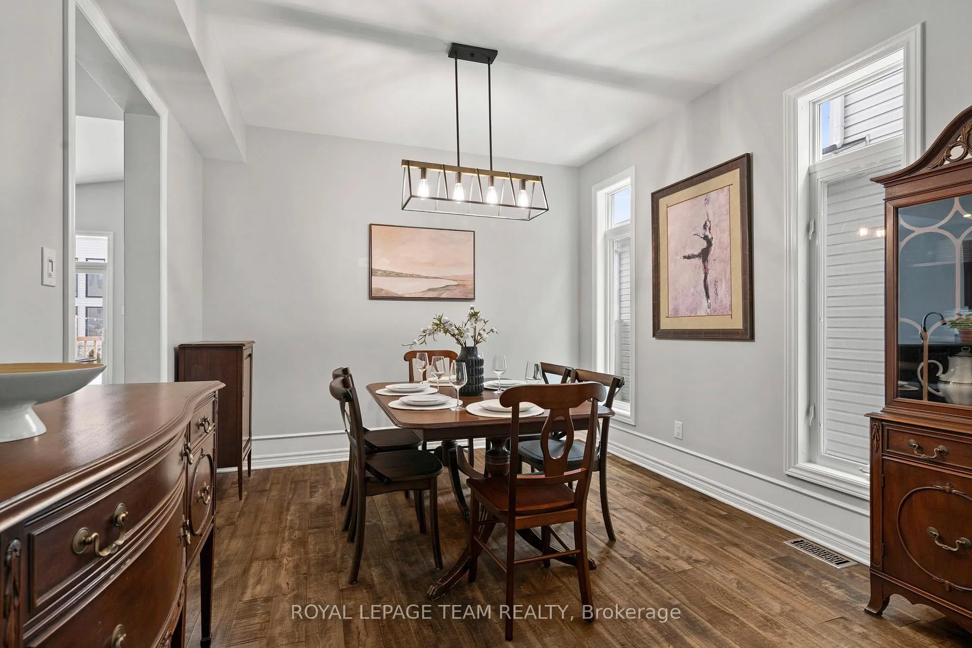 Photo 4 of 337 Sugar Pine Crescent, Ottawa, Kanata - Bridlewood — HOMEH