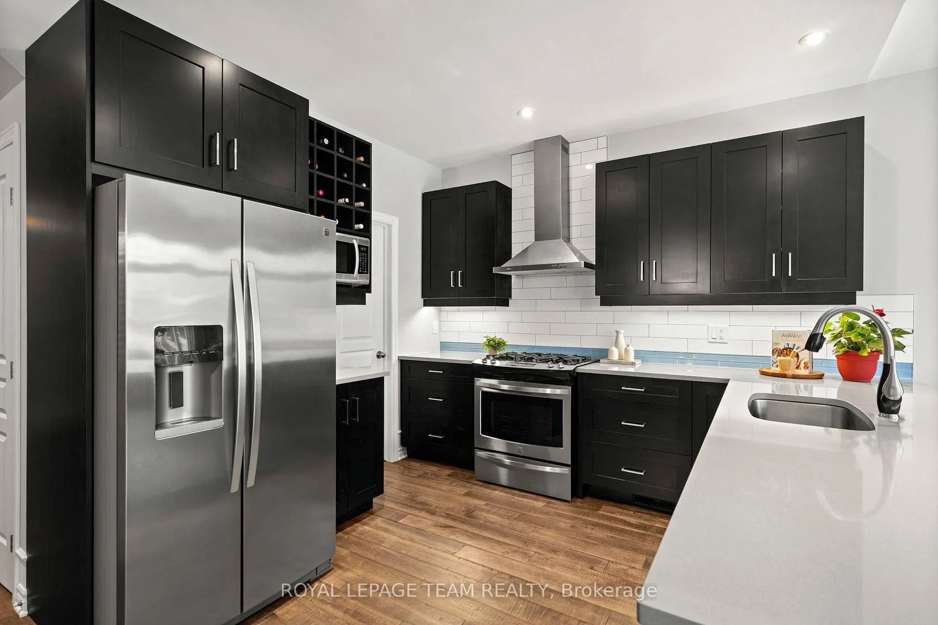 Photo 7 of 337 Sugar Pine Crescent, Ottawa, Kanata - Bridlewood — HOMEH