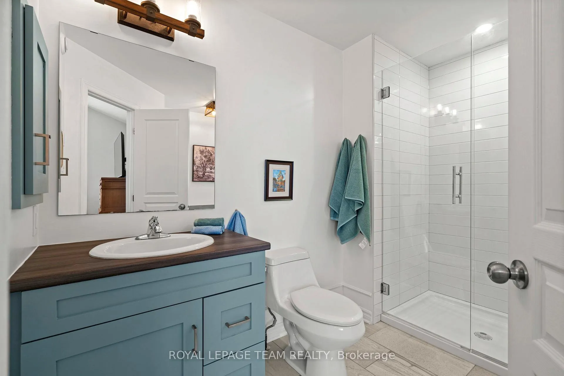 Photo 15 of 337 Sugar Pine Crescent, Ottawa, Kanata - Bridlewood — HOMEH