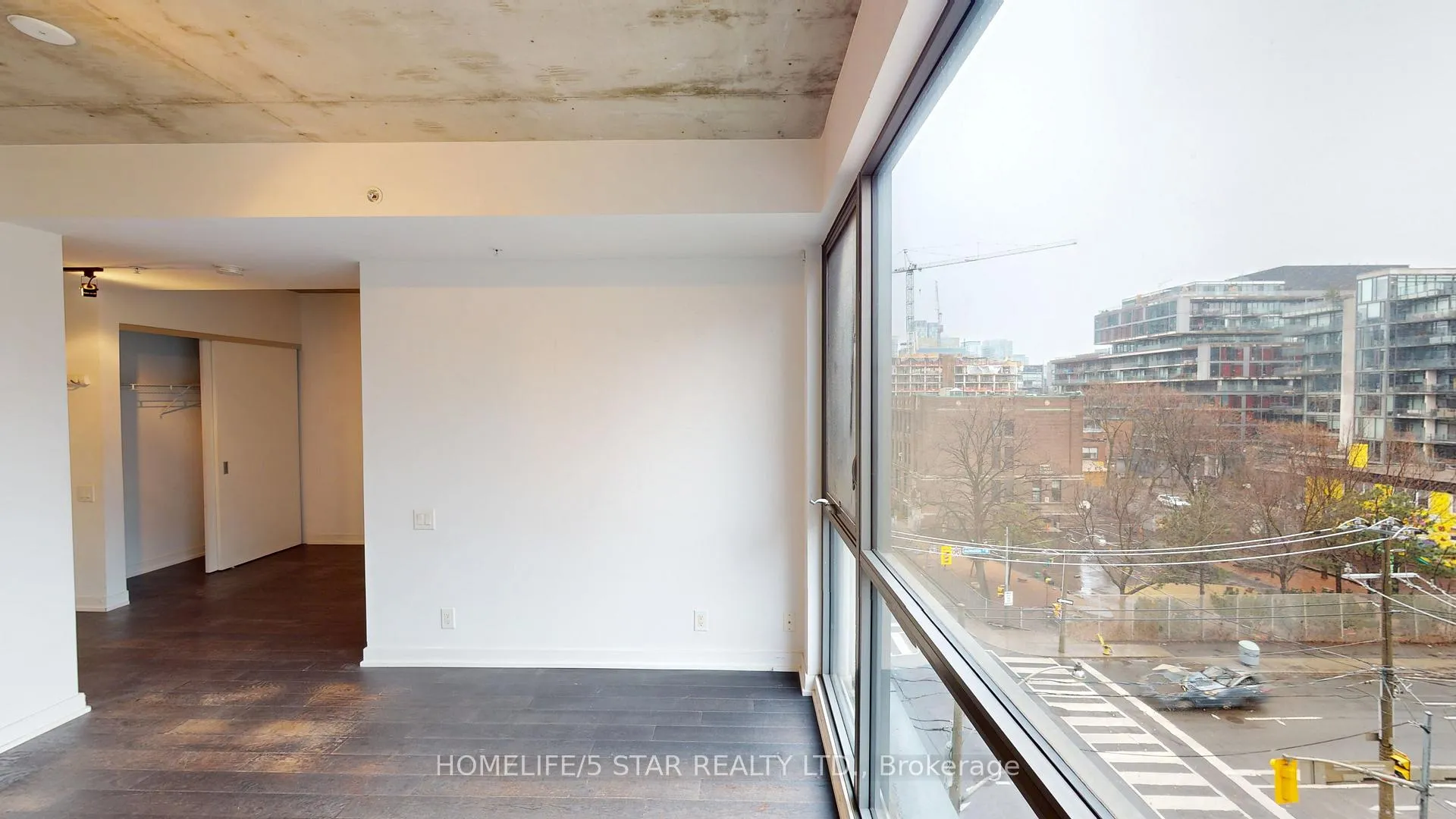 Photo 9 of Unit 525, 39 Brant Street, Toronto, Waterfront Communities — HOMEH
