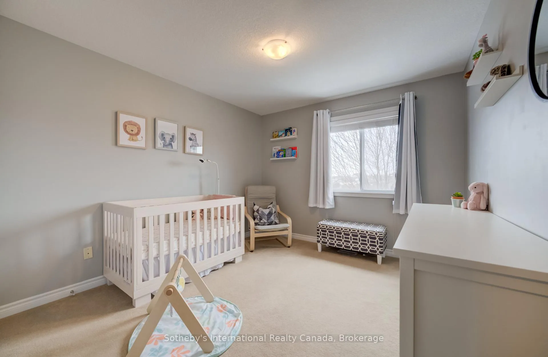 Photo 17 of 415 Westcroft Drive, Waterloo — HOMEH