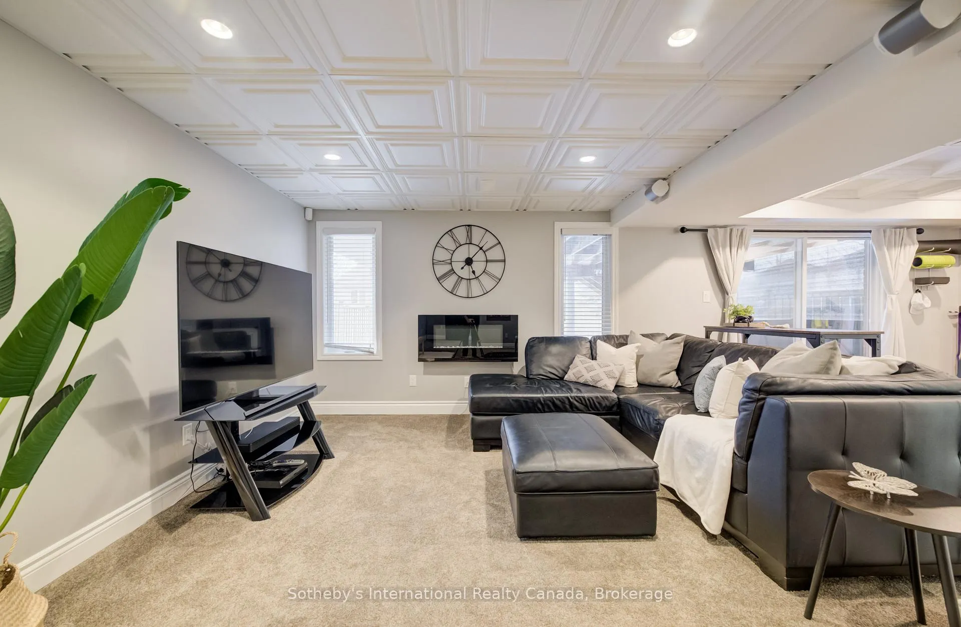 Photo 24 of 415 Westcroft Drive, Waterloo — HOMEH