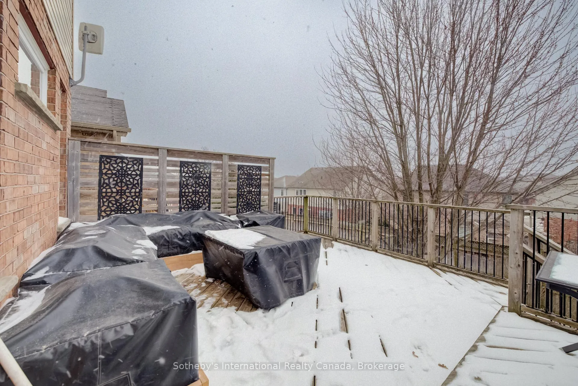 Photo 30 of 415 Westcroft Drive, Waterloo — HOMEH