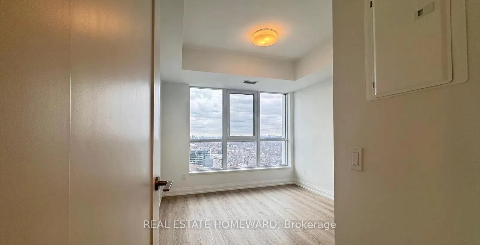 Photo 10 of Unit 620, 286 Main Street, Toronto, East End-Danforth — HOMEH