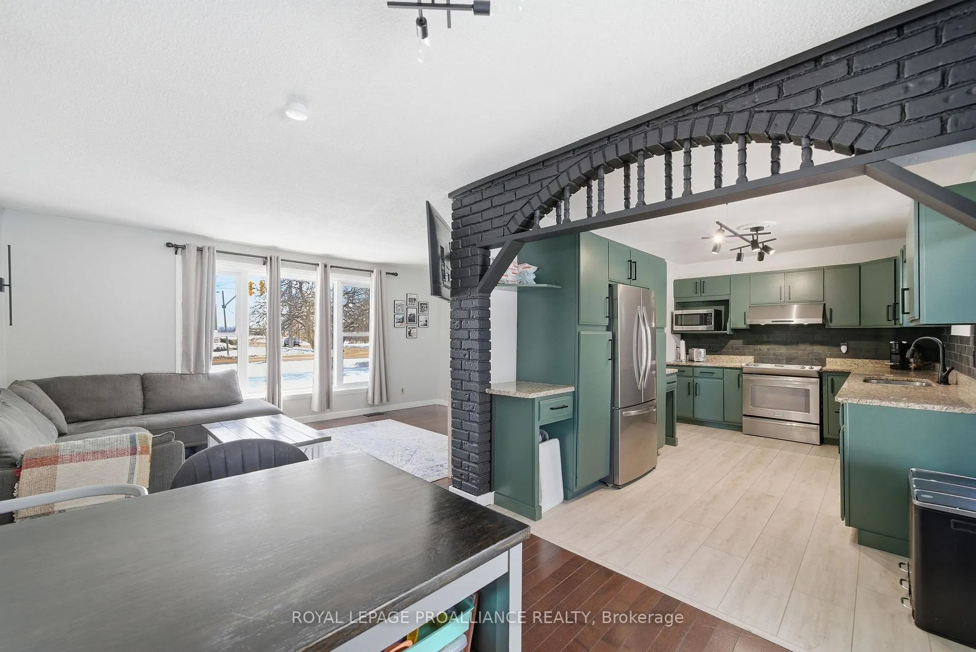 Photo 13 of 2292 Hamilton Road, Quinte West, Sidney Ward — HOMEH