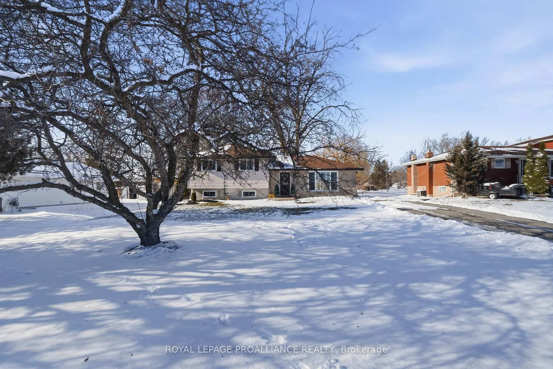 Photo 45 of 2292 Hamilton Road, Quinte West, Sidney Ward — HOMEH