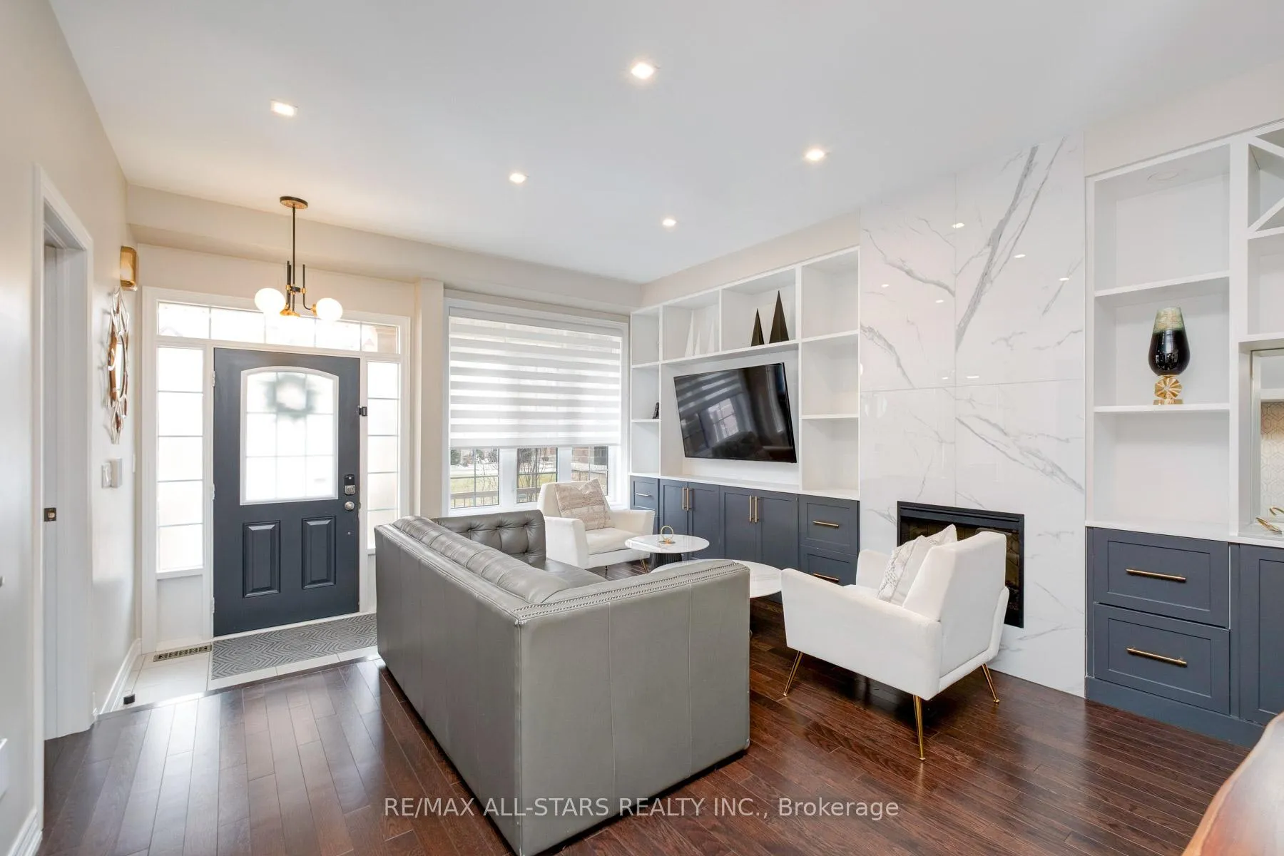 Photo 11 of 212 East's Corners Boulevard, Vaughan, Kleinburg — HOMEH