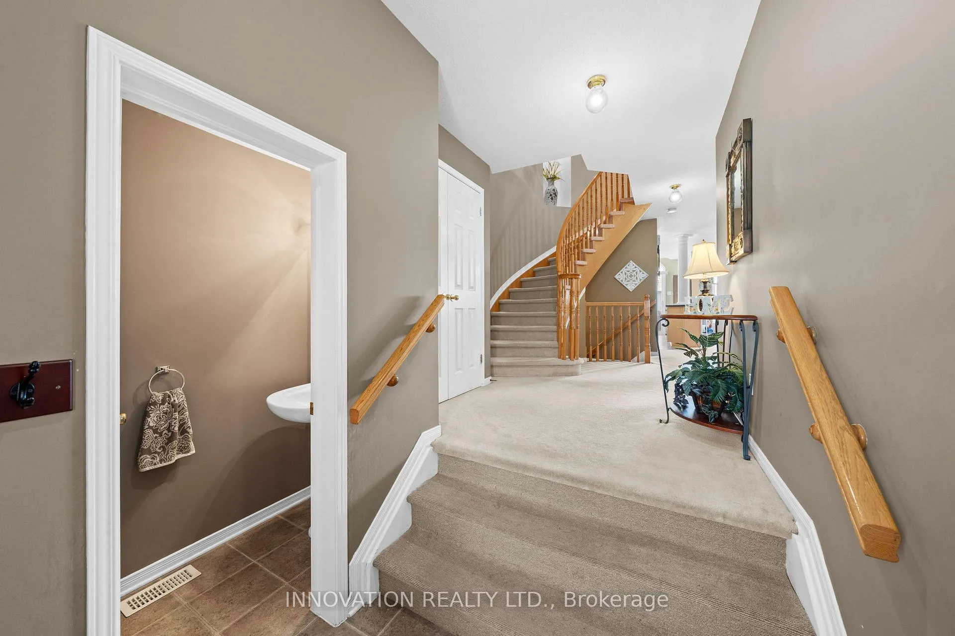 Photo 6 of 550 Louis Toscano Drive, Ottawa, Avalon East — HOMEH