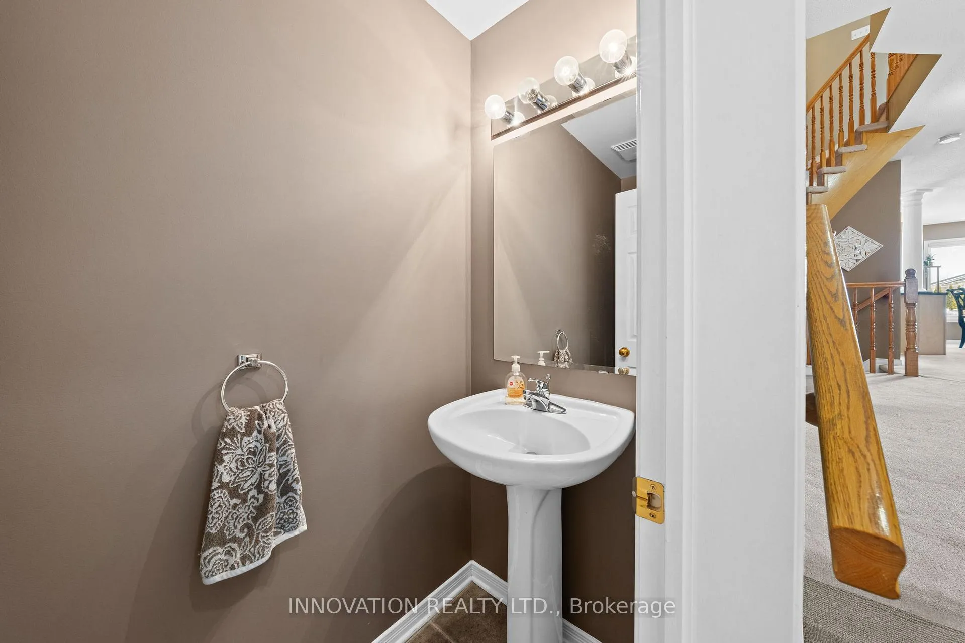 Photo 7 of 550 Louis Toscano Drive, Ottawa, Avalon East — HOMEH