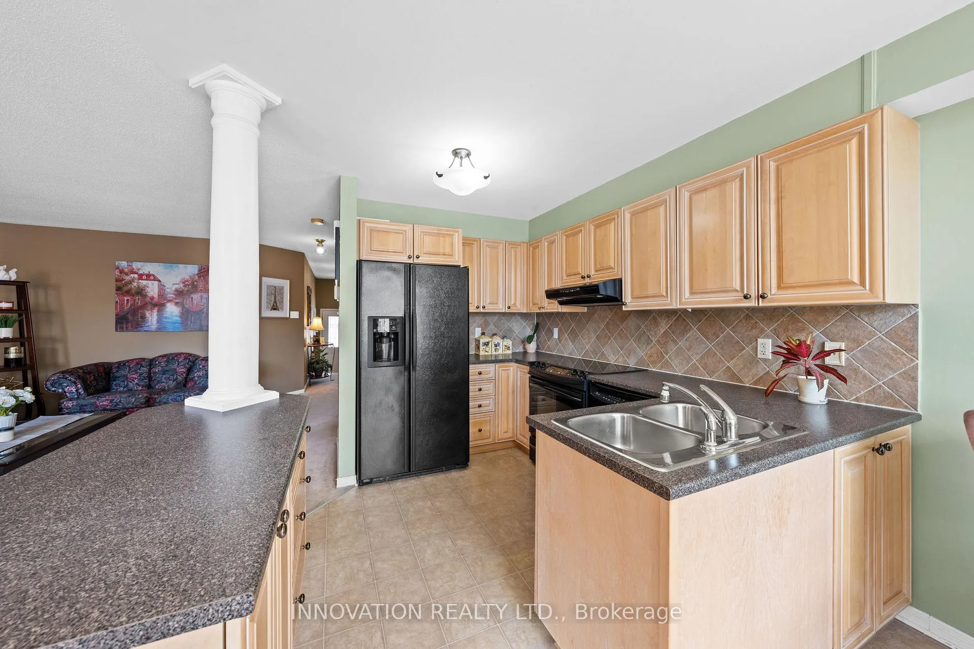 Photo 16 of 550 Louis Toscano Drive, Ottawa, Avalon East — HOMEH