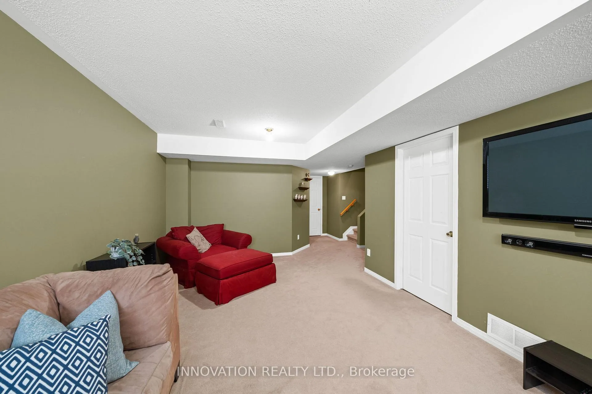 Photo 34 of 550 Louis Toscano Drive, Ottawa, Avalon East — HOMEH