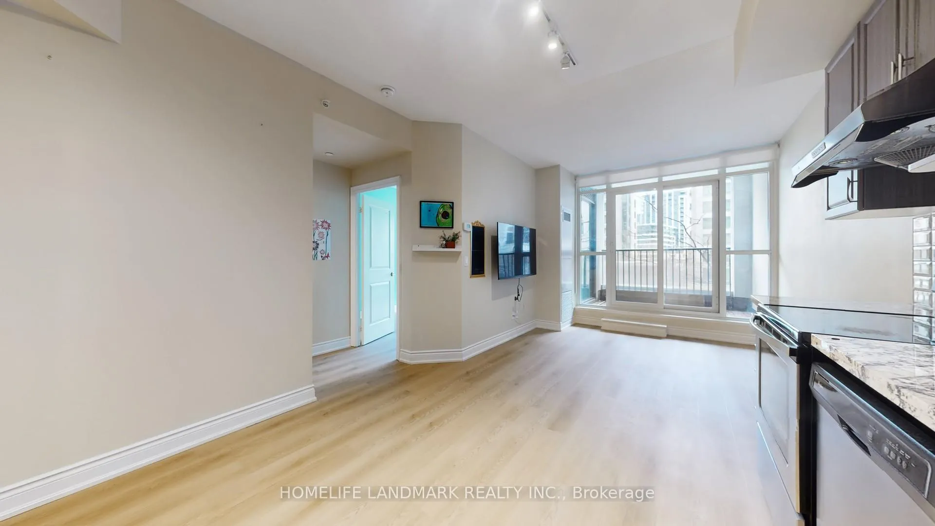 Photo 14 of Unit 323, 99 South Town Centre Blvd., Markham, Unionville — HOMEH