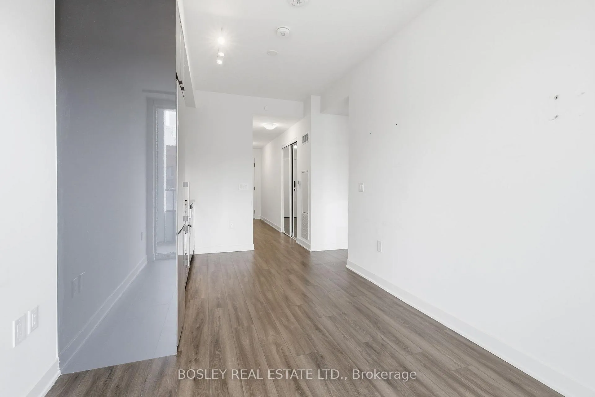 Photo 11 of Unit 327, 135 Lower Sherbourne Street, Toronto, Waterfront Communities — HOMEH