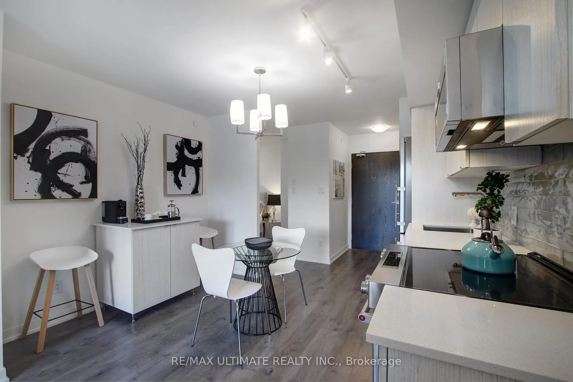 Photo 6 of Unit 303, 1401 O'connor Drive, Toronto, O'Connor-Parkview — HOMEH