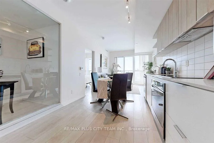Photo 5 of Unit 1710, 6 Sonic Way, Toronto, Flemingdon Park — HOMEH
