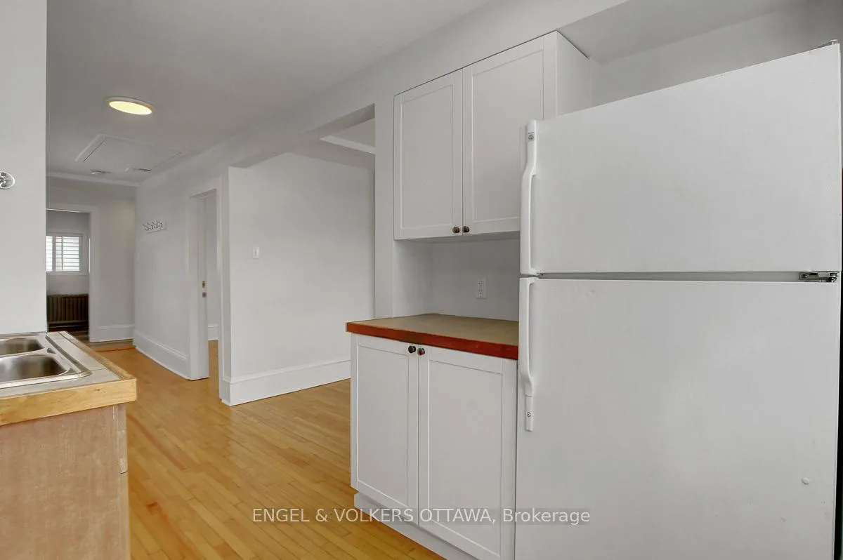 Photo 36 of 989 Bakervale Drive, Ottawa, Carlington — HOMEH