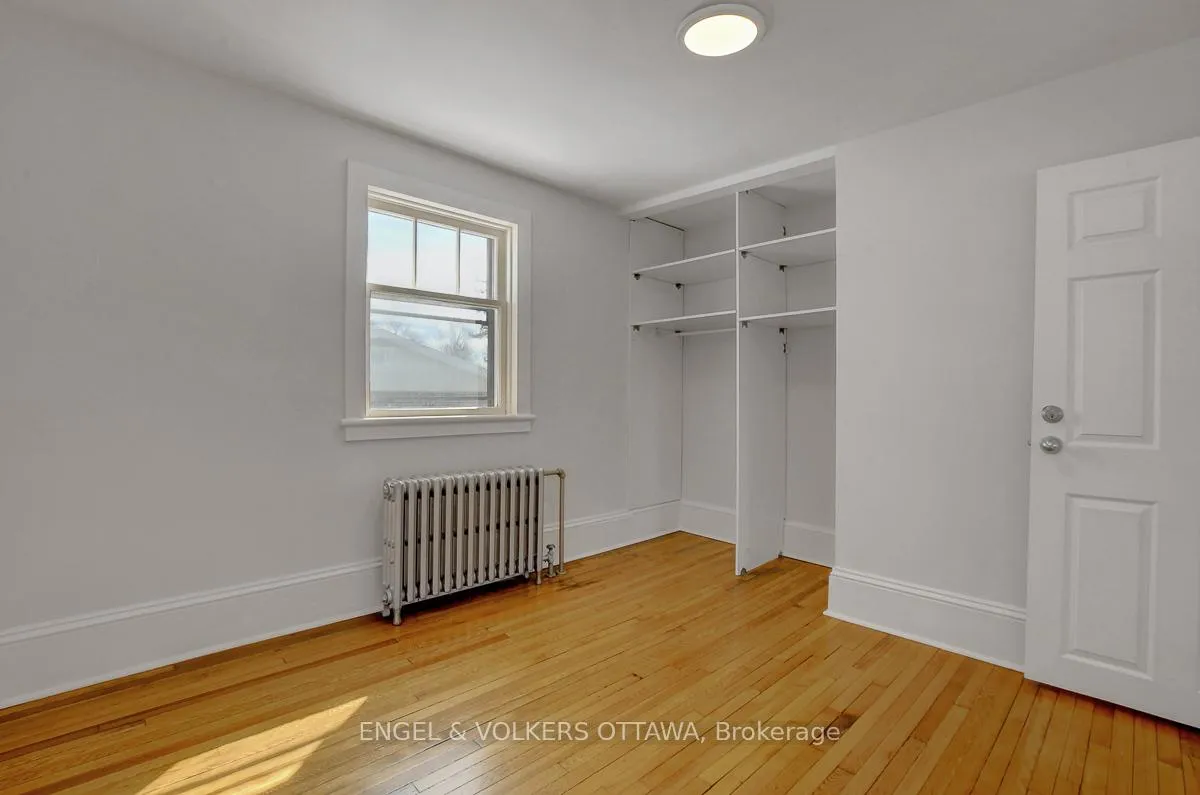 Photo 37 of 989 Bakervale Drive, Ottawa, Carlington — HOMEH