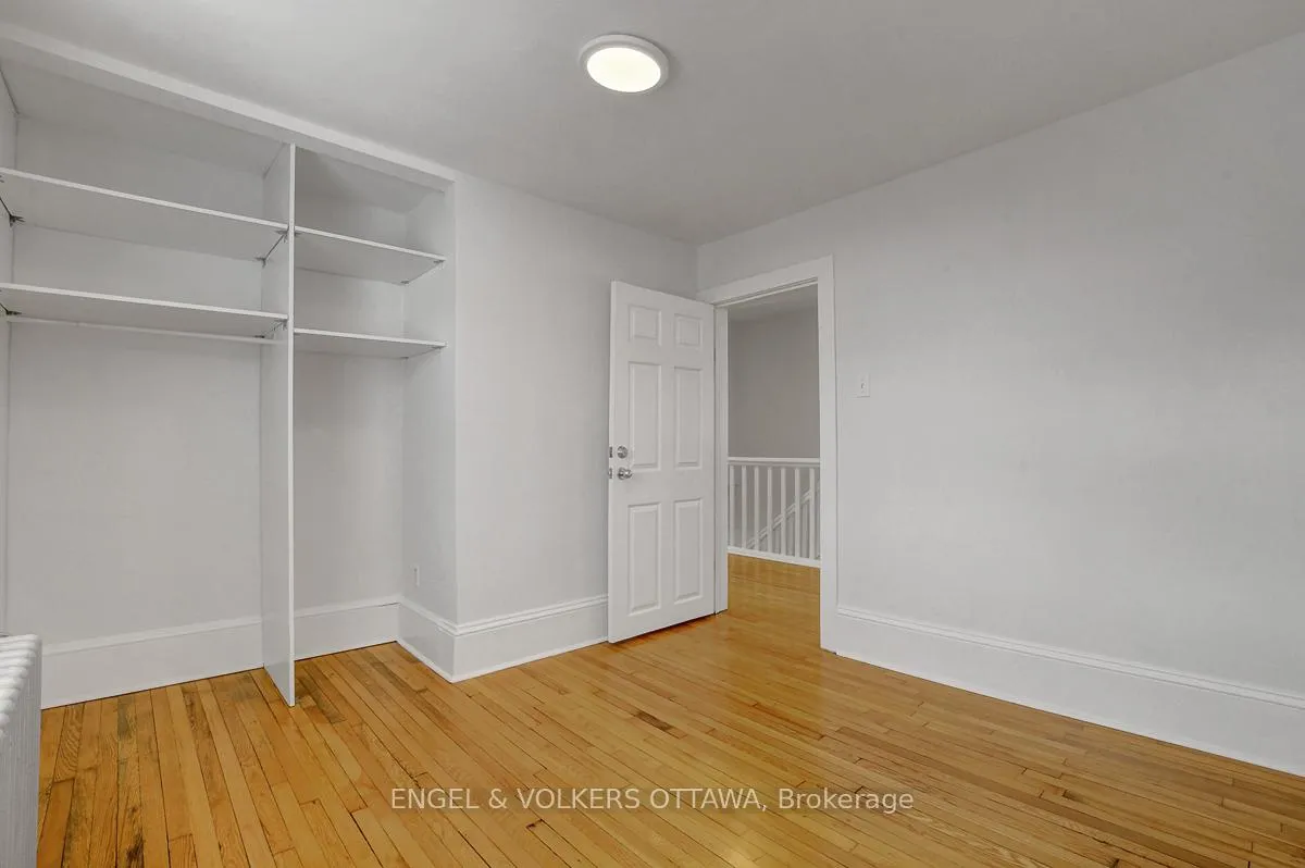 Photo 38 of 989 Bakervale Drive, Ottawa, Carlington — HOMEH