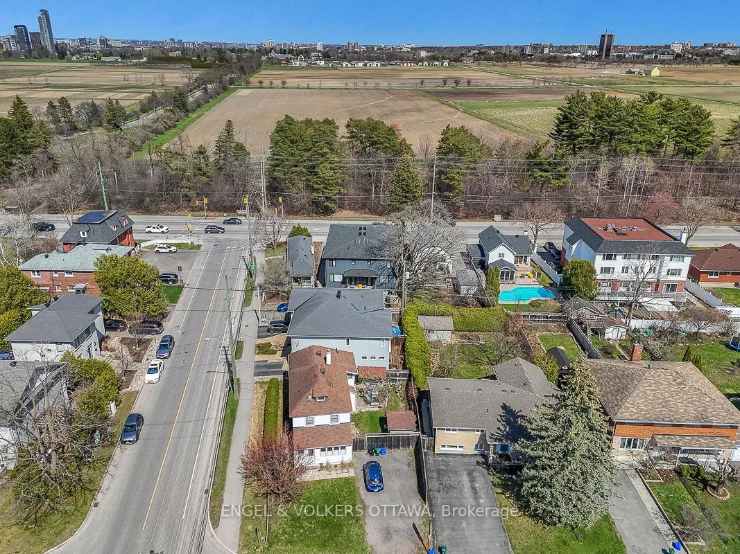 Photo 44 of 989 Bakervale Drive, Ottawa, Carlington — HOMEH