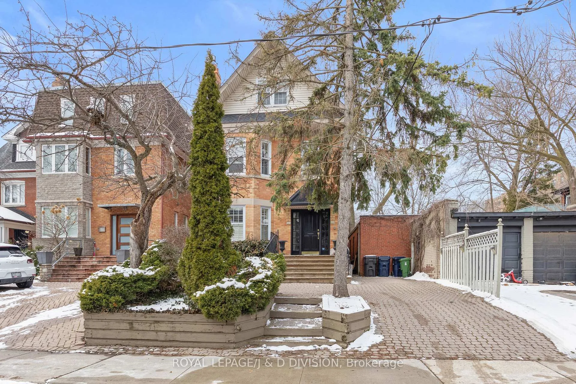 Photo 2 of 62 Alvin Avenue, Toronto, Rosedale-Moore Park — HOMEH