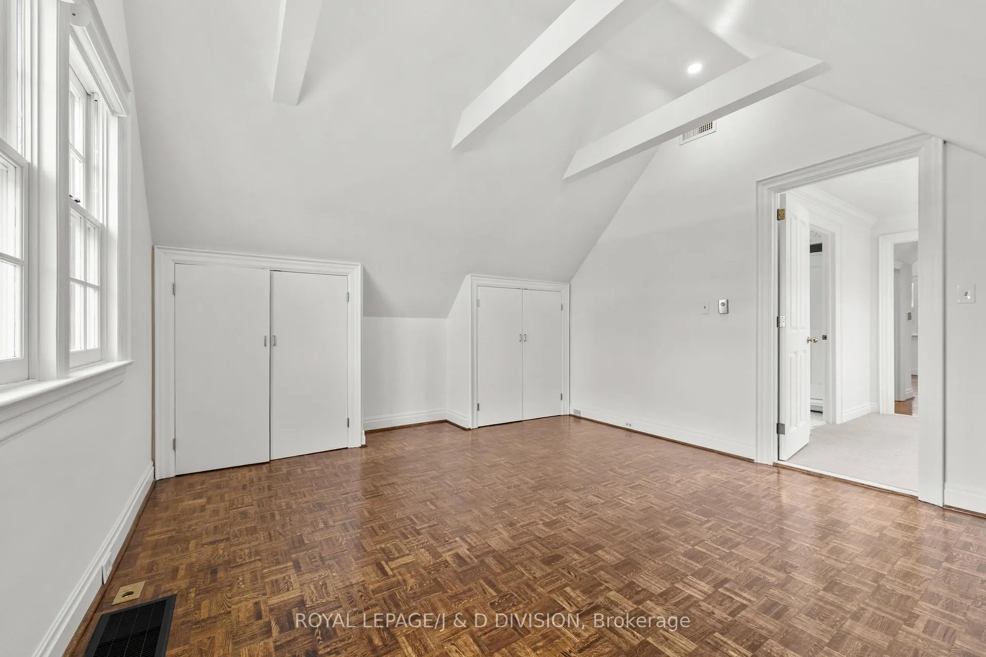 Photo 34 of 62 Alvin Avenue, Toronto, Rosedale-Moore Park — HOMEH