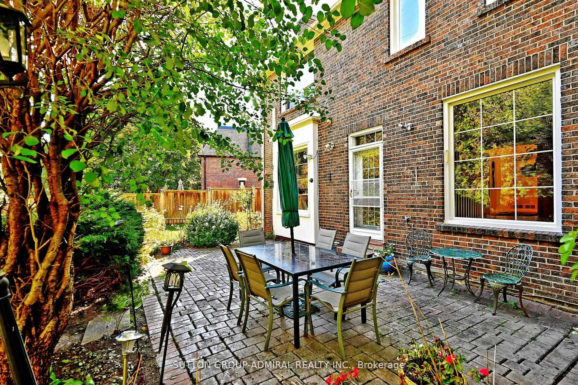 Photo 27 of 62 Apricot Street, Markham, Bayview Glen — HOMEH