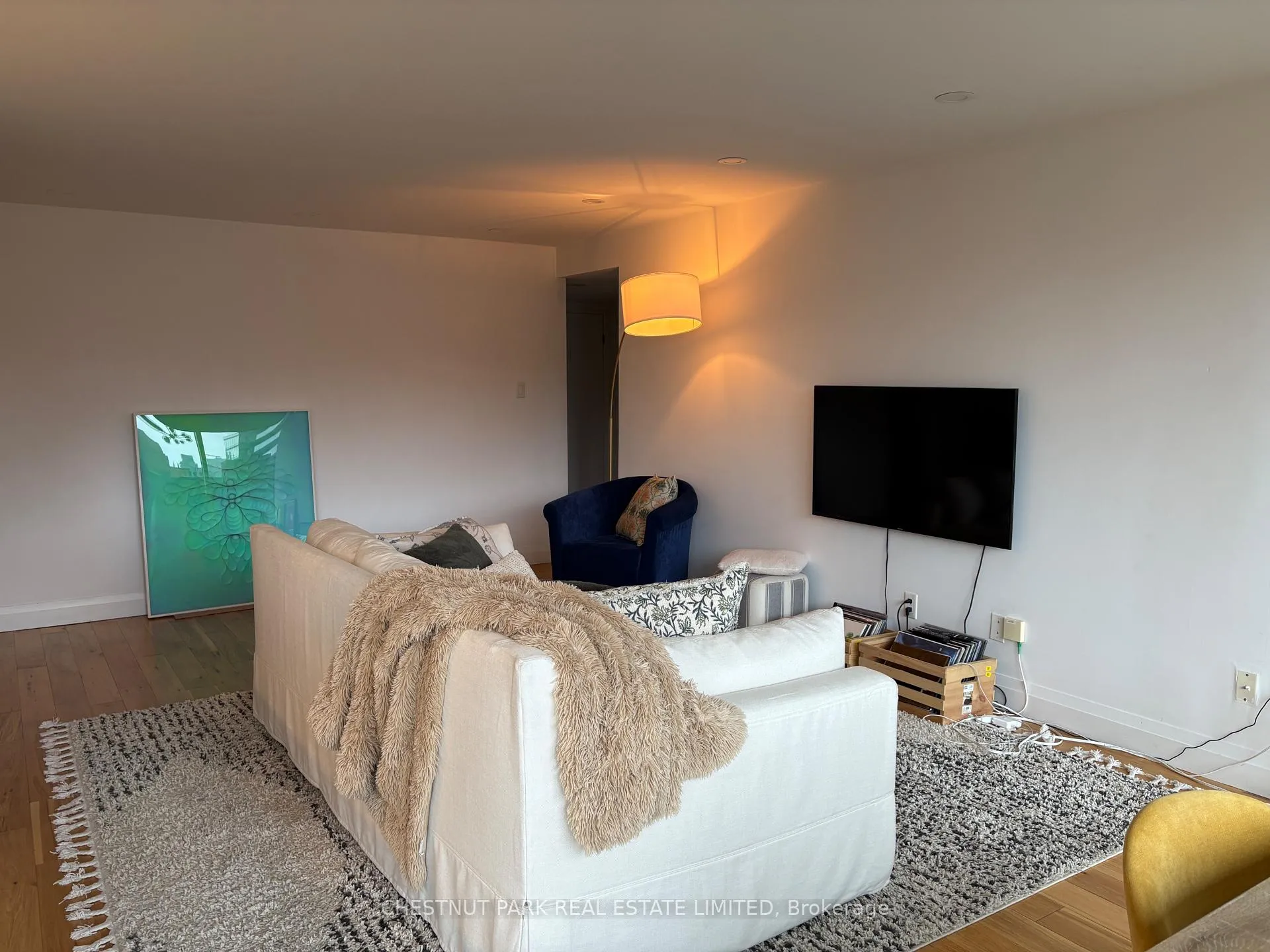 Photo 4 of Unit 604, 30 Wellington Street E, Toronto, Church-Yonge Corridor — HOMEH