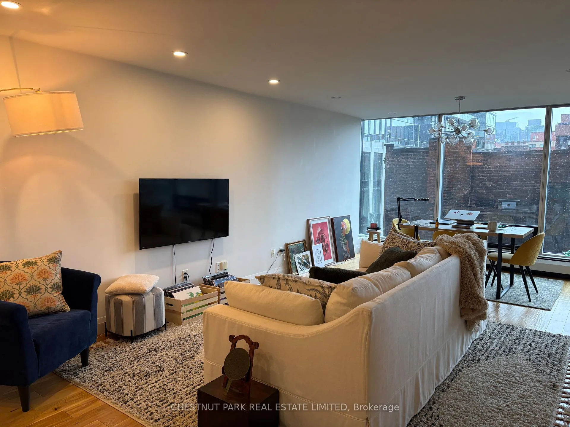 Photo 5 of Unit 604, 30 Wellington Street E, Toronto, Church-Yonge Corridor — HOMEH