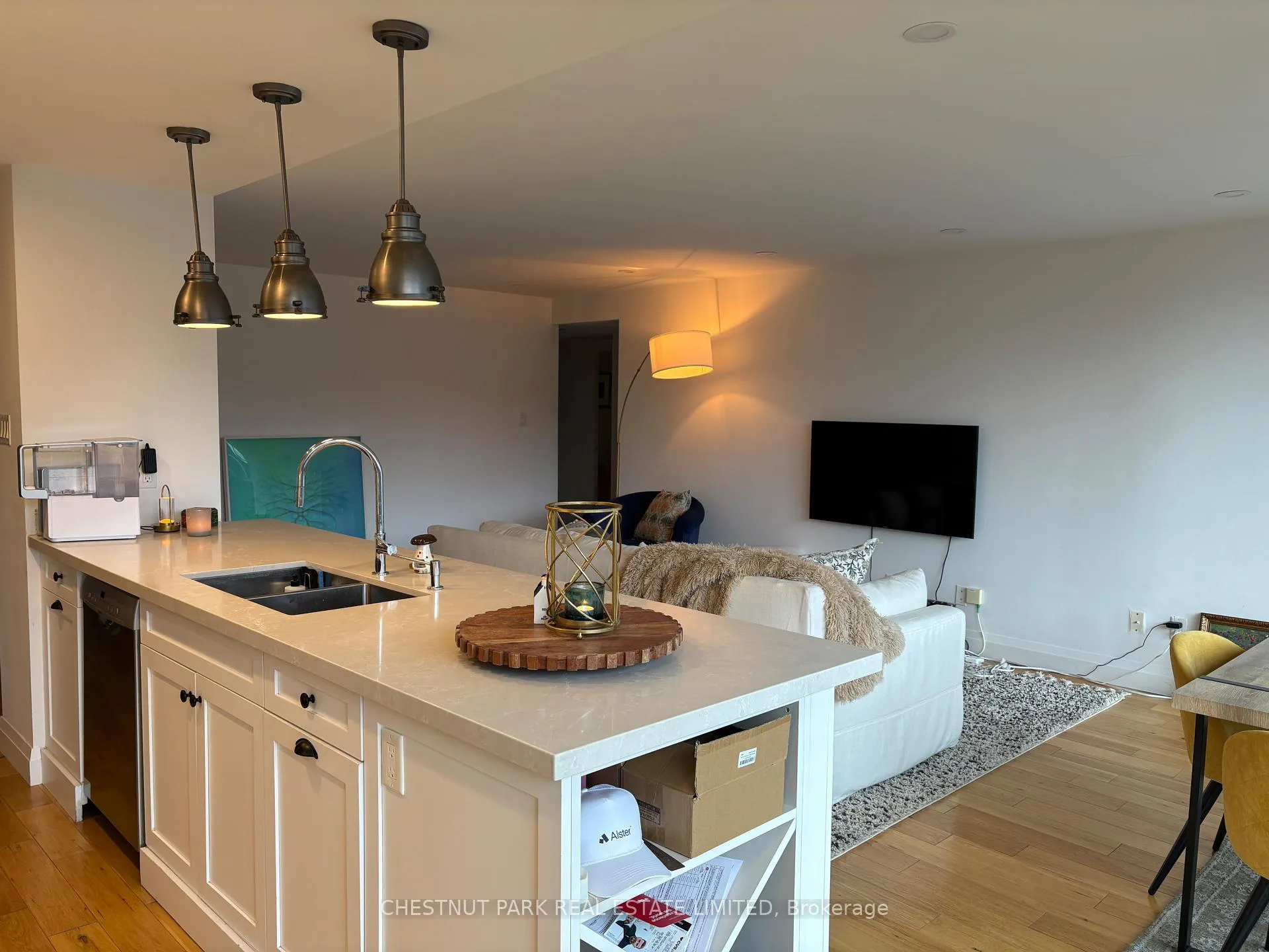 Photo 10 of Unit 604, 30 Wellington Street E, Toronto, Church-Yonge Corridor — HOMEH