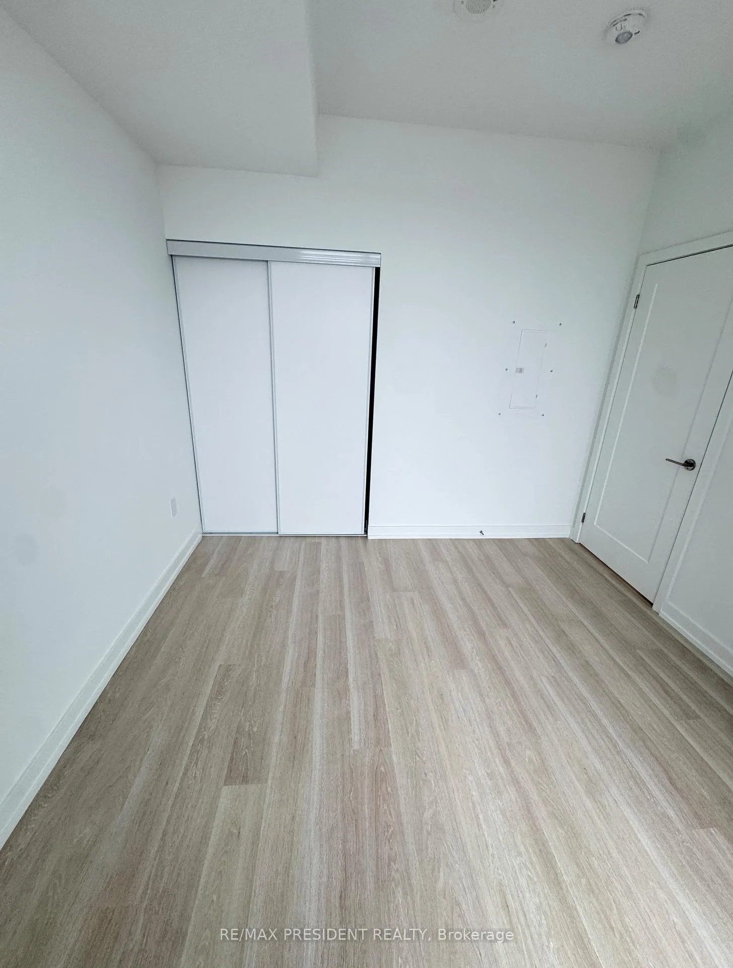 Photo 8 of Unit A-1712, 9763 Markham Road, Markham, Greensborough — HOMEH