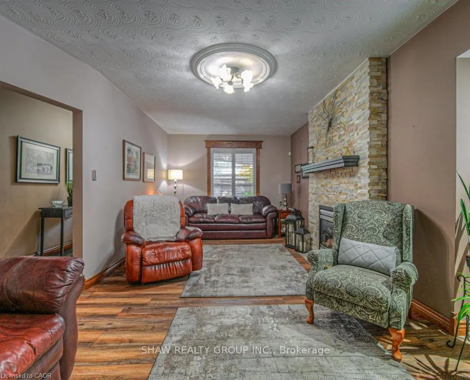 Photo 11 of 81 Beechwood Avenue, Hamilton, Stipley — HOMEH