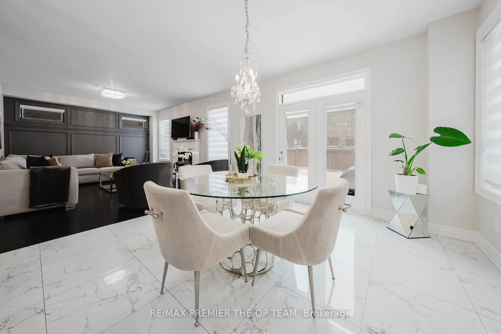 Photo 14 of 145 Timber Creek Boulevard, Vaughan, Kleinburg — HOMEH
