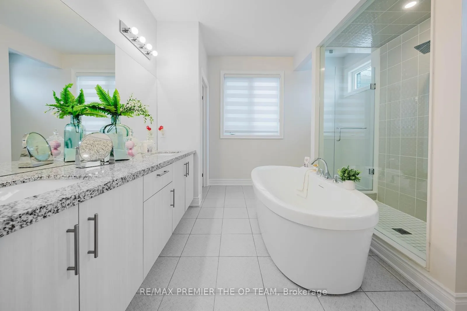 Photo 23 of 145 Timber Creek Boulevard, Vaughan, Kleinburg — HOMEH