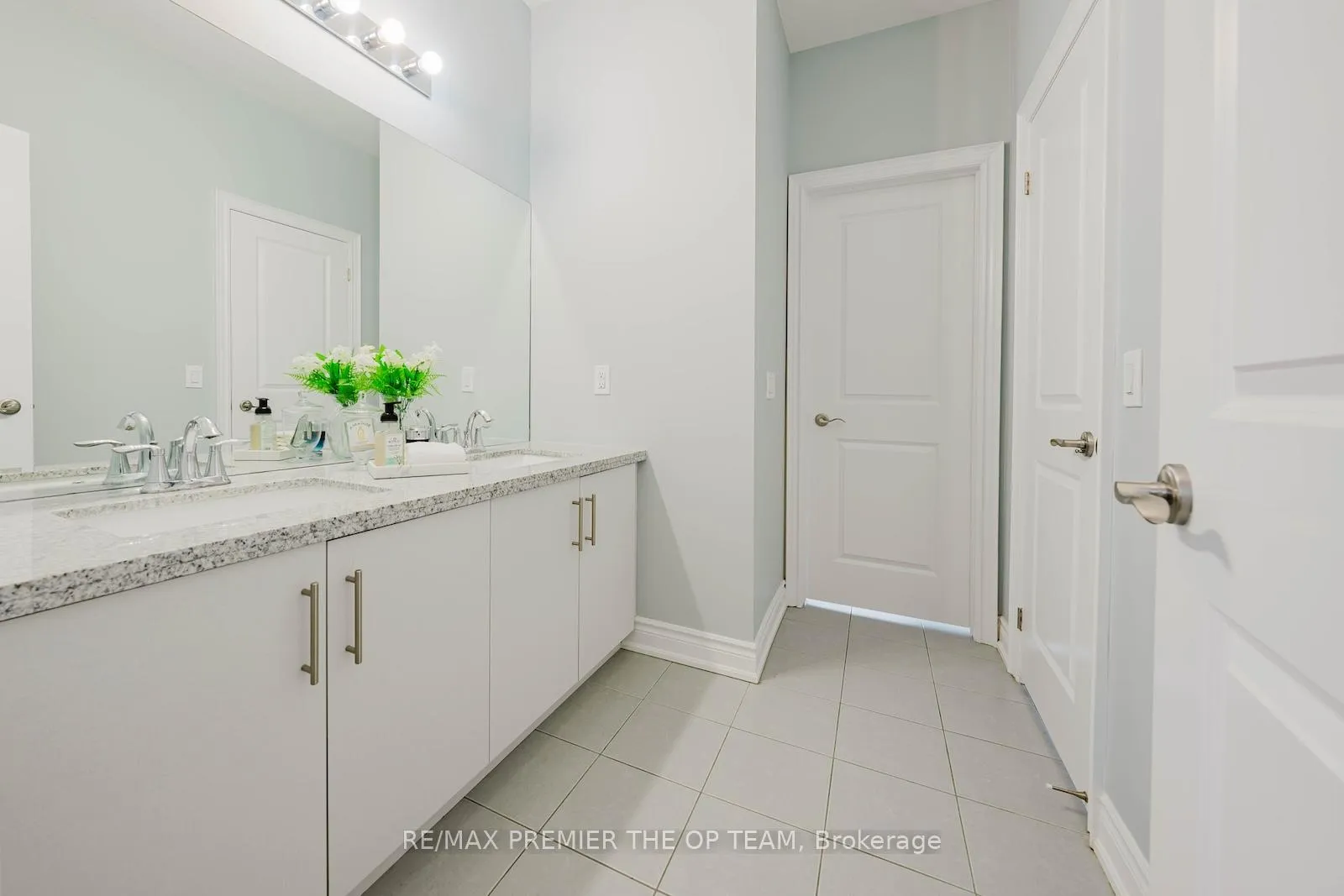 Photo 28 of 145 Timber Creek Boulevard, Vaughan, Kleinburg — HOMEH