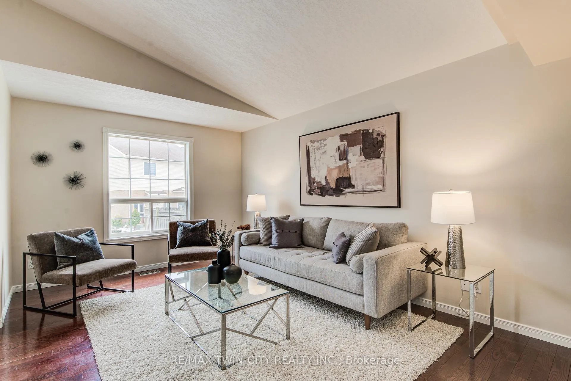 Photo 15 of 278 Huck Crescent, Kitchener — HOMEH