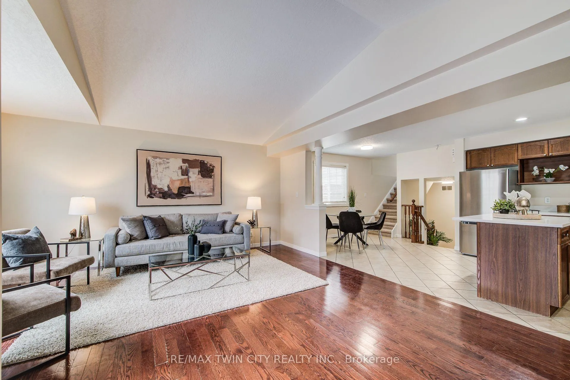 Photo 22 of 278 Huck Crescent, Kitchener — HOMEH