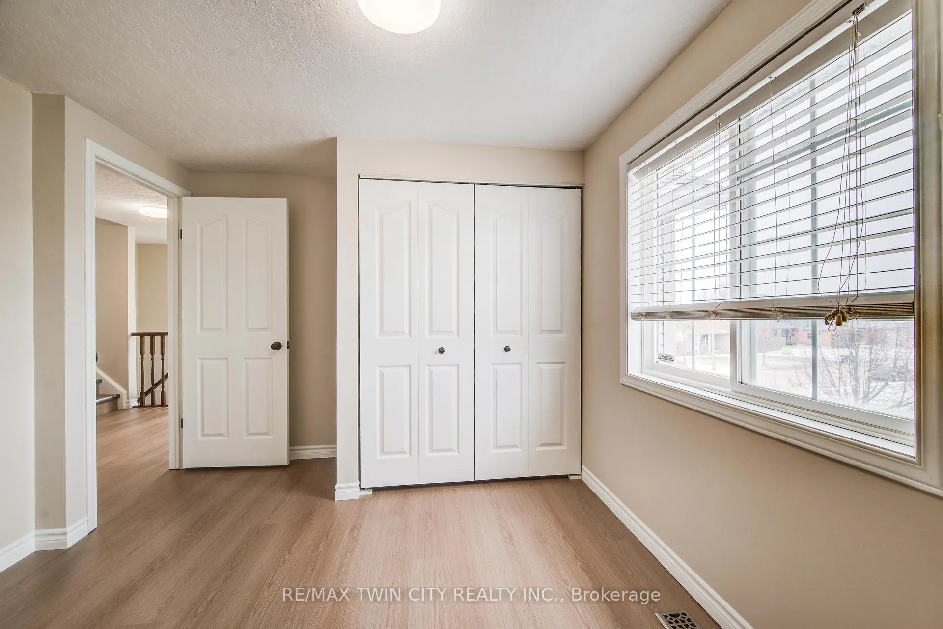 Photo 25 of 278 Huck Crescent, Kitchener — HOMEH