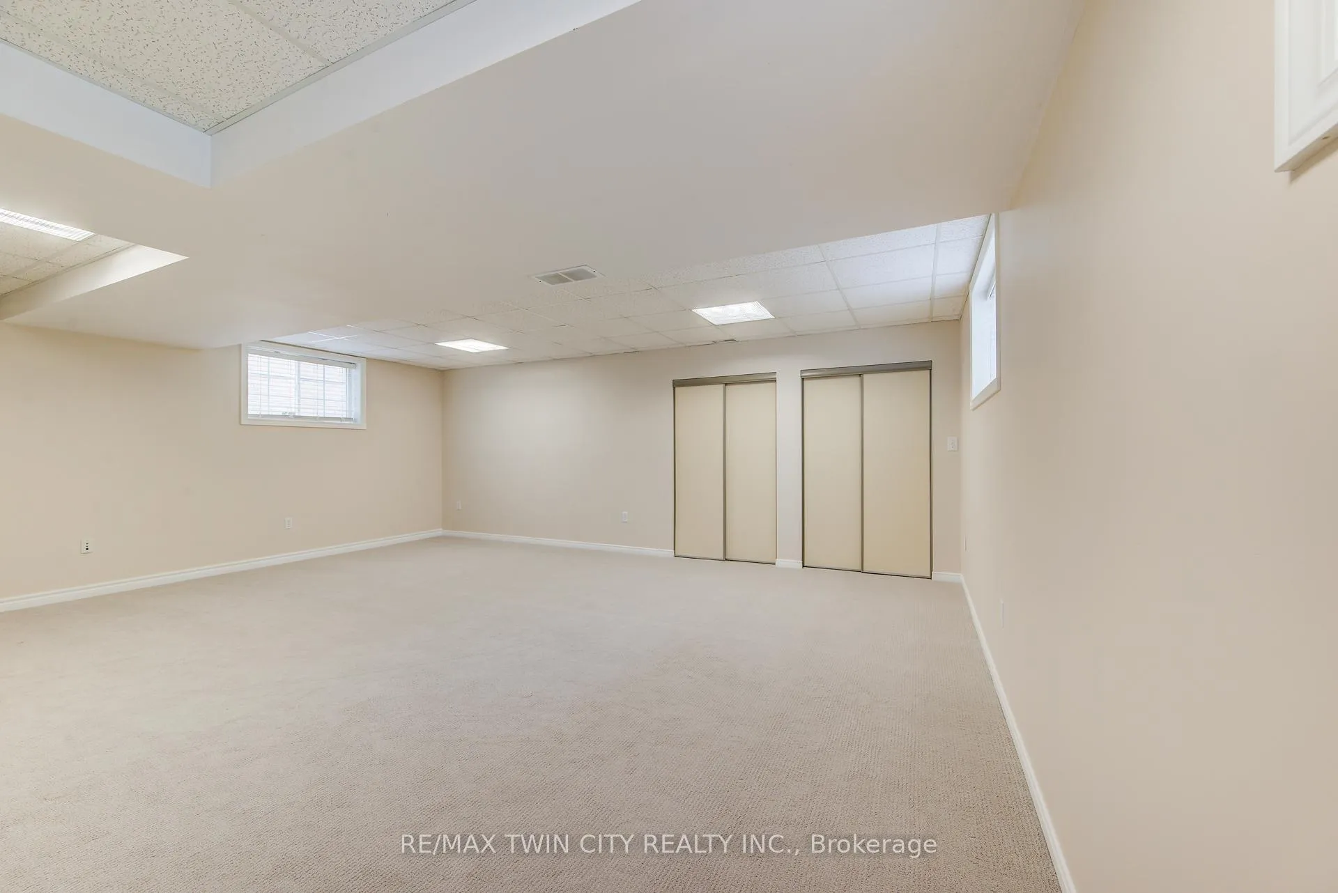Photo 32 of 278 Huck Crescent, Kitchener — HOMEH