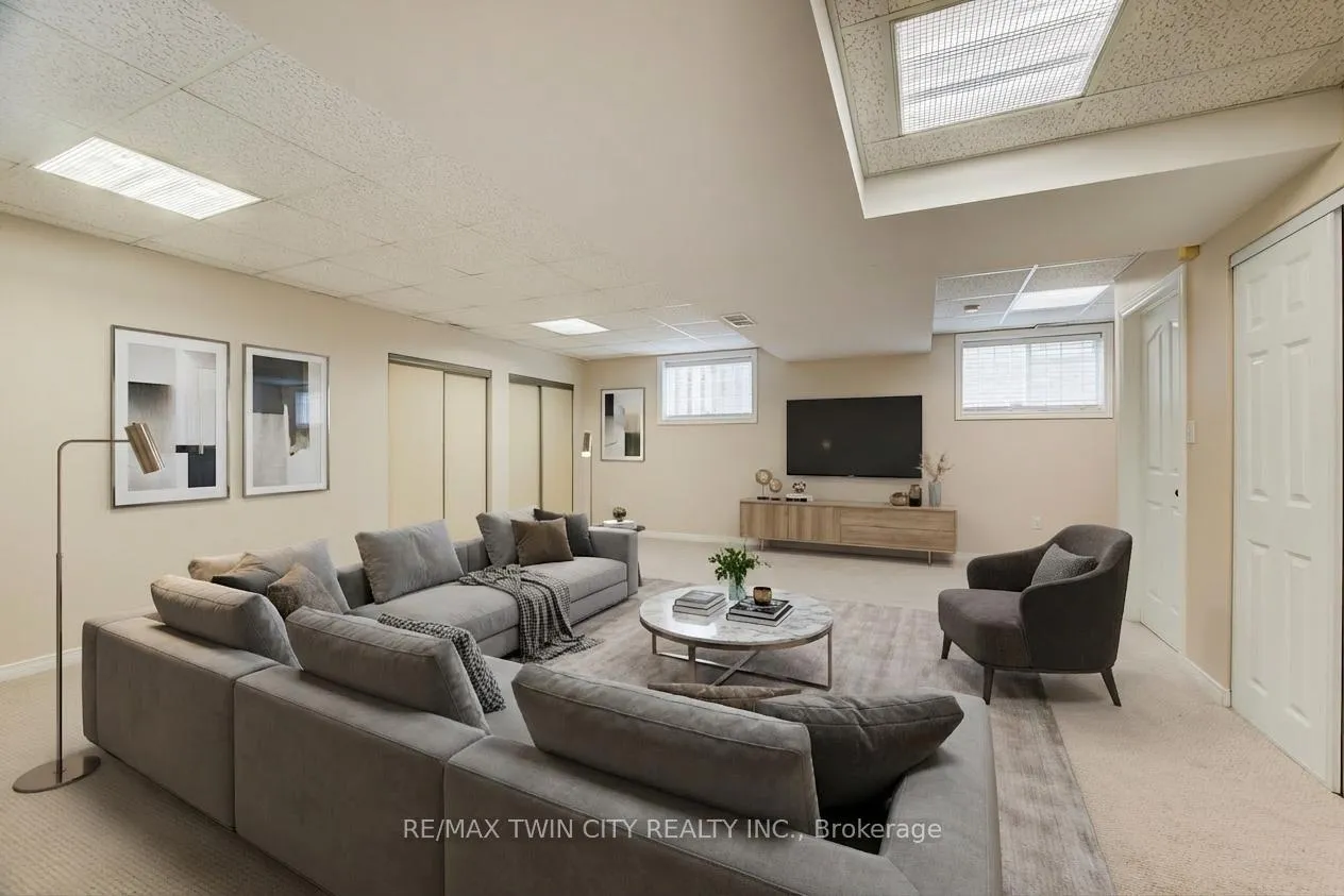 Photo 38 of 278 Huck Crescent, Kitchener — HOMEH